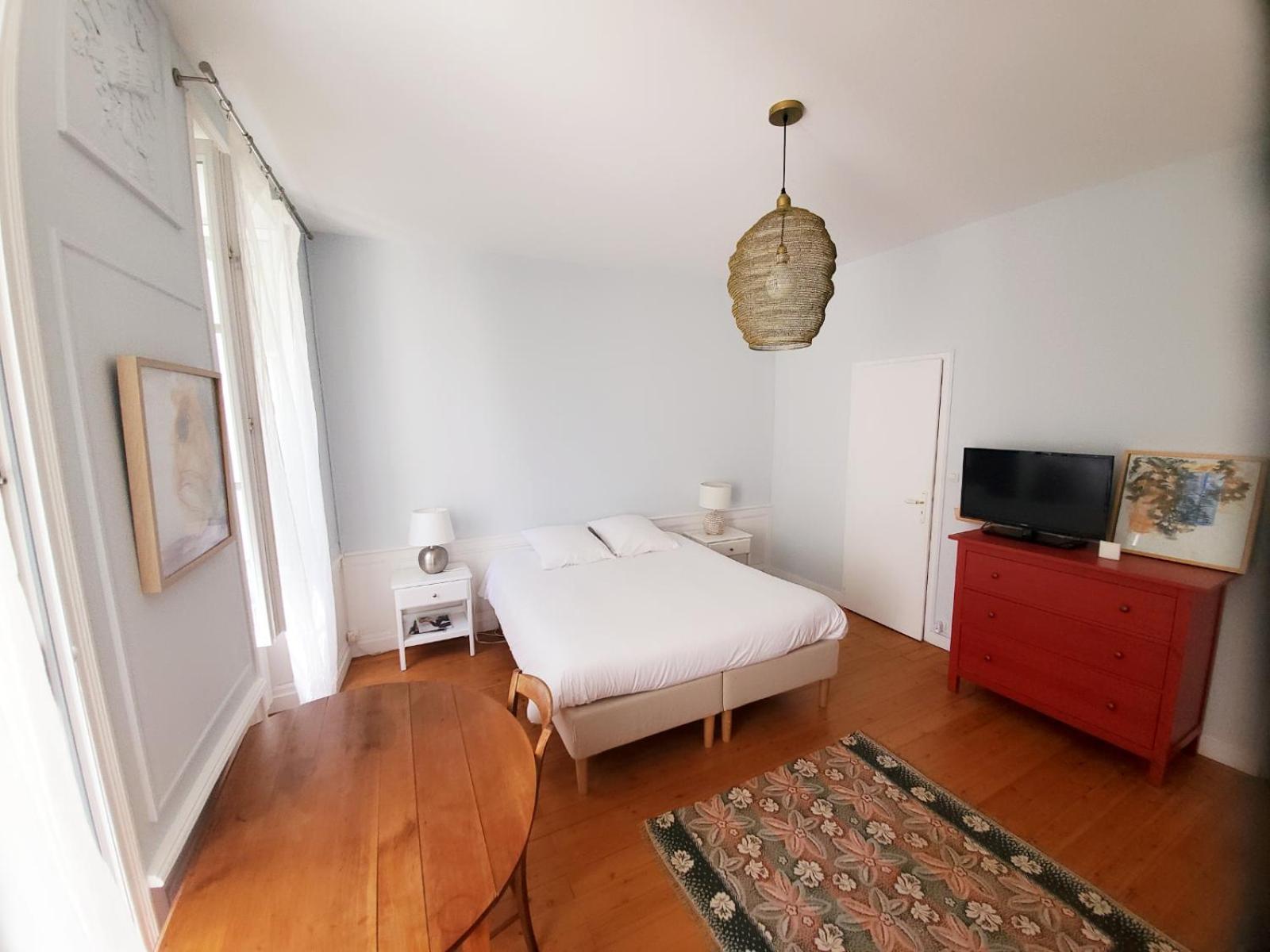 La Maison De Ville 76M2 Avec Terrasse De 22M2 La Rochelle  Bagian luar foto